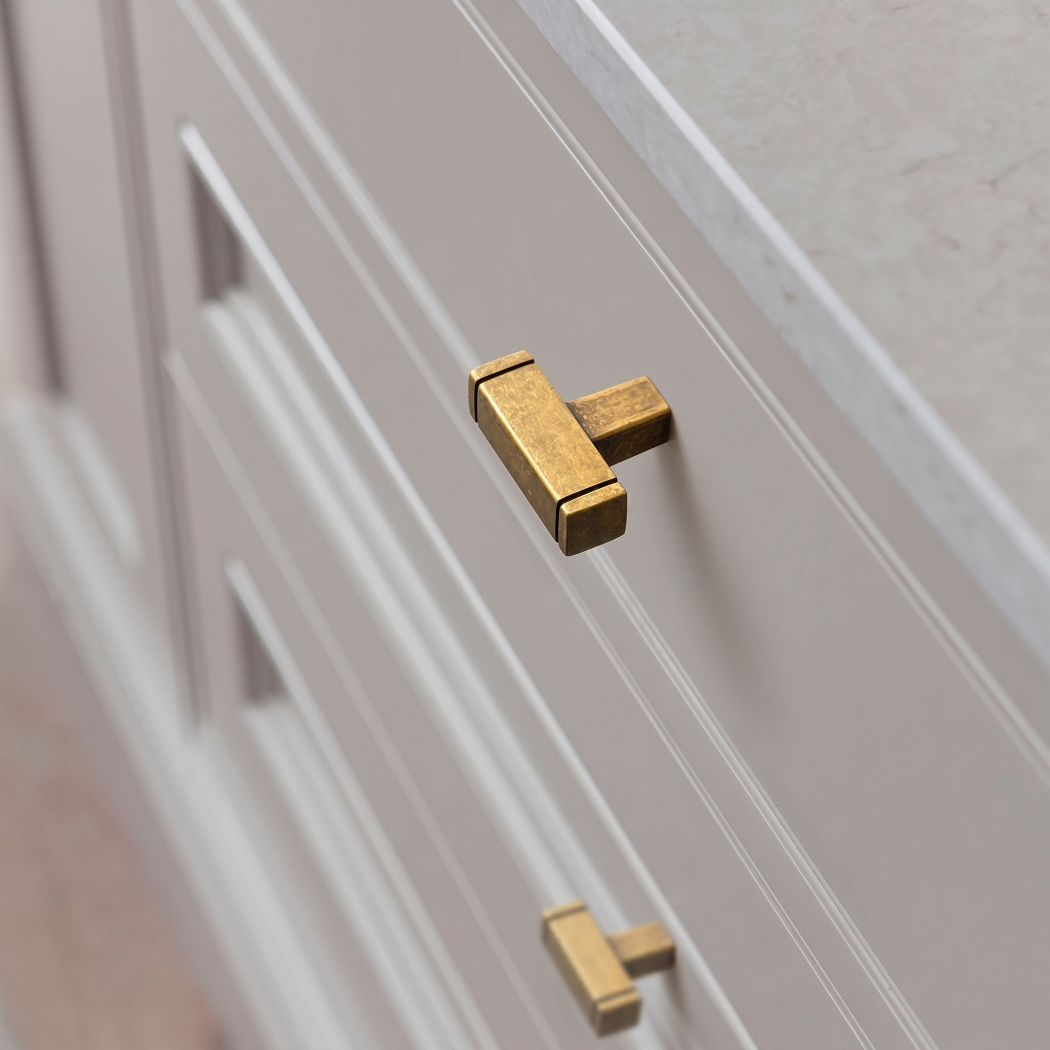 Bramble T-Bar Handle | Aged Bronze Finish, 46mm 1