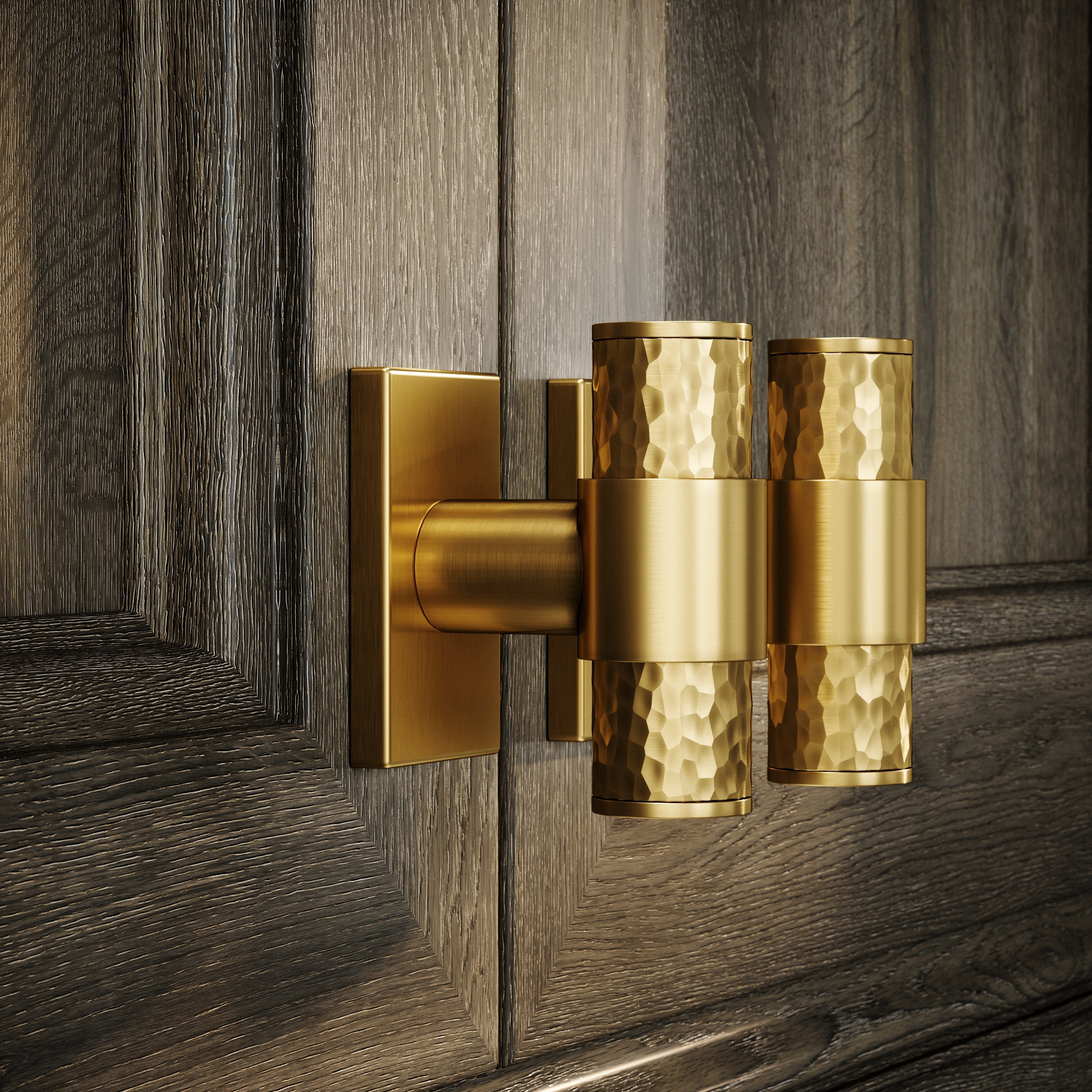 Chester T-Bar Handle | Brushed Gold, Hammered Design 2