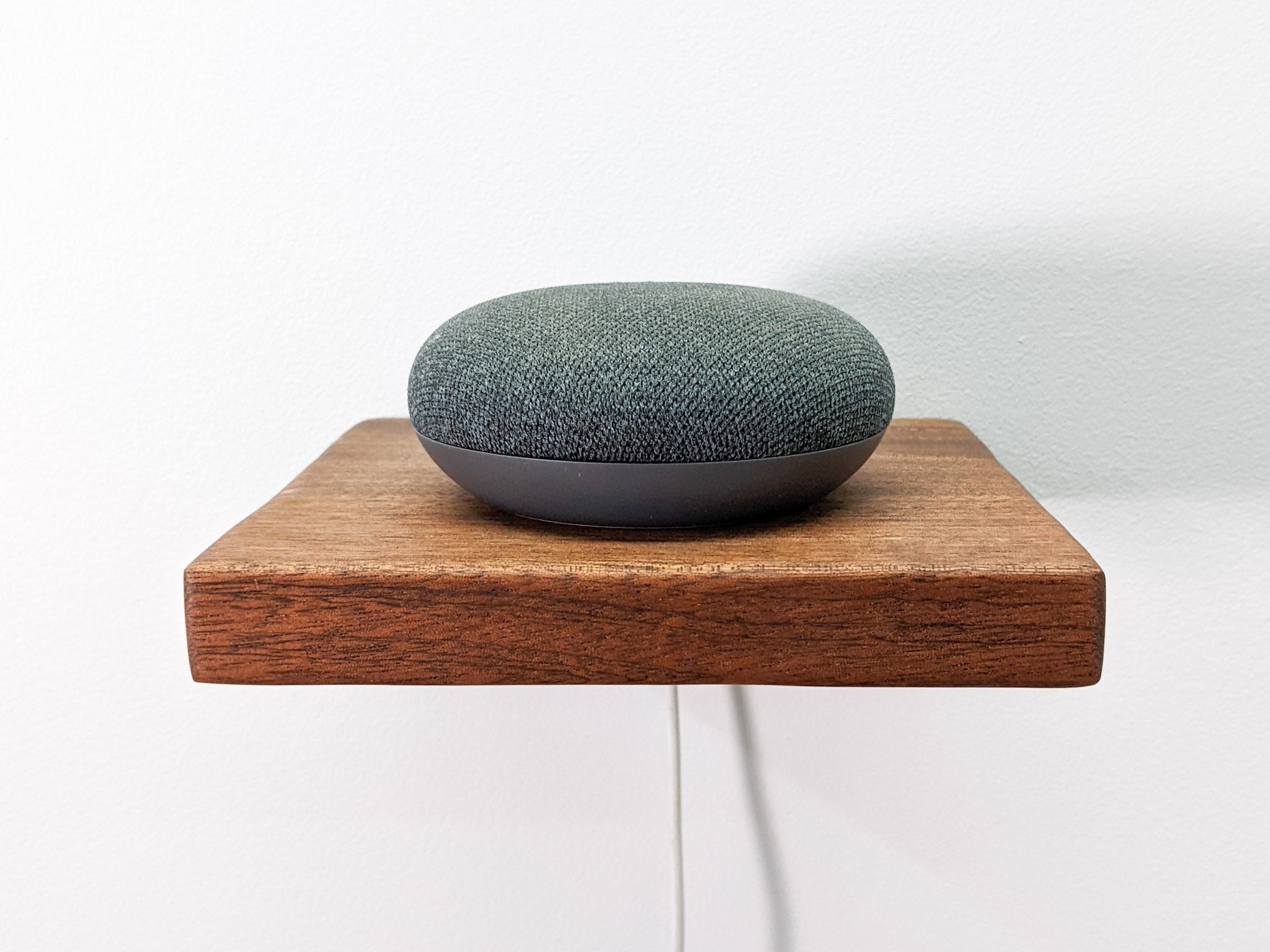 Maro Floating Shelf | Mahogany with Cord Hole 1