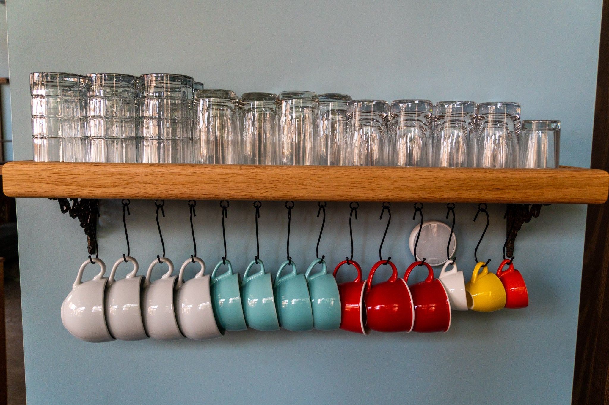 Moka Mug Shelf | Premium Oak Wood, Customizable Size 2