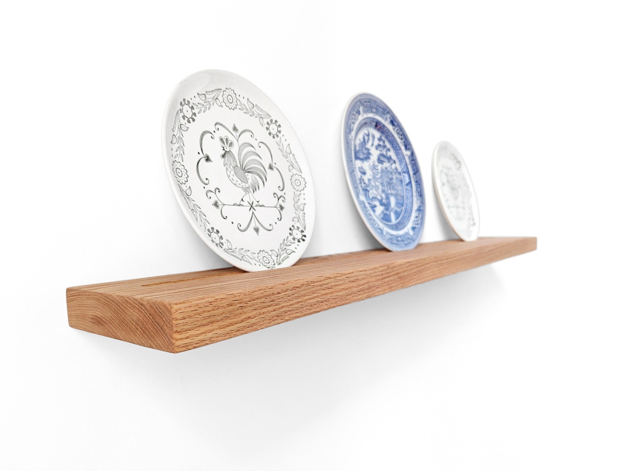 Oaken Display Shelf | Solid Wood, Floating Corner Design 1