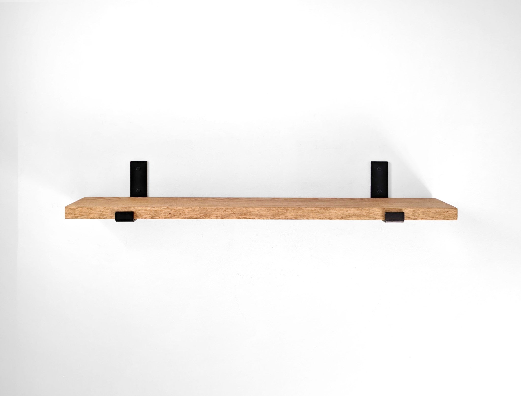 Oaken Shelf | Thick Design with Steel Brackets 3
