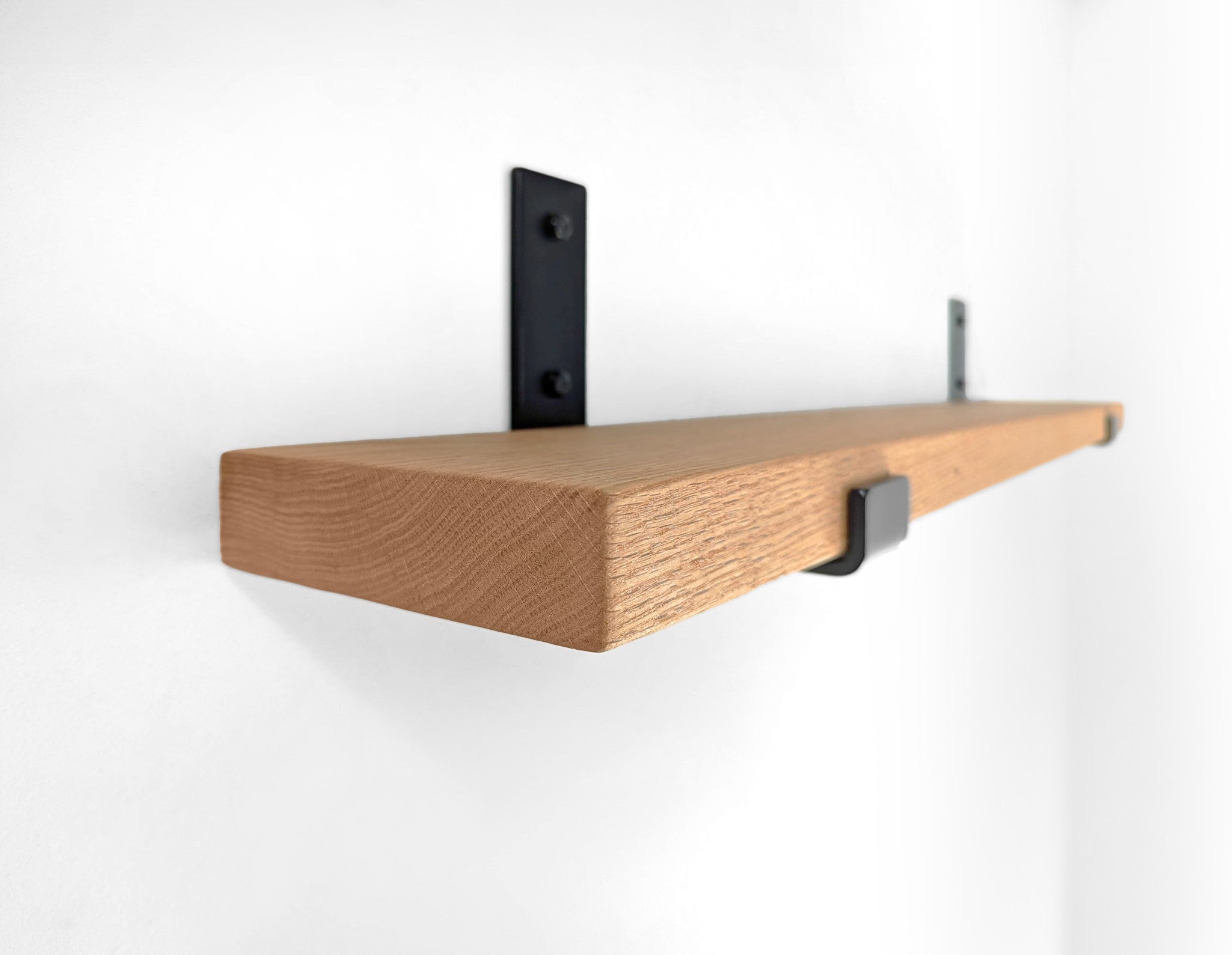 Oaken Shelf | Thick Design with Steel Brackets 5