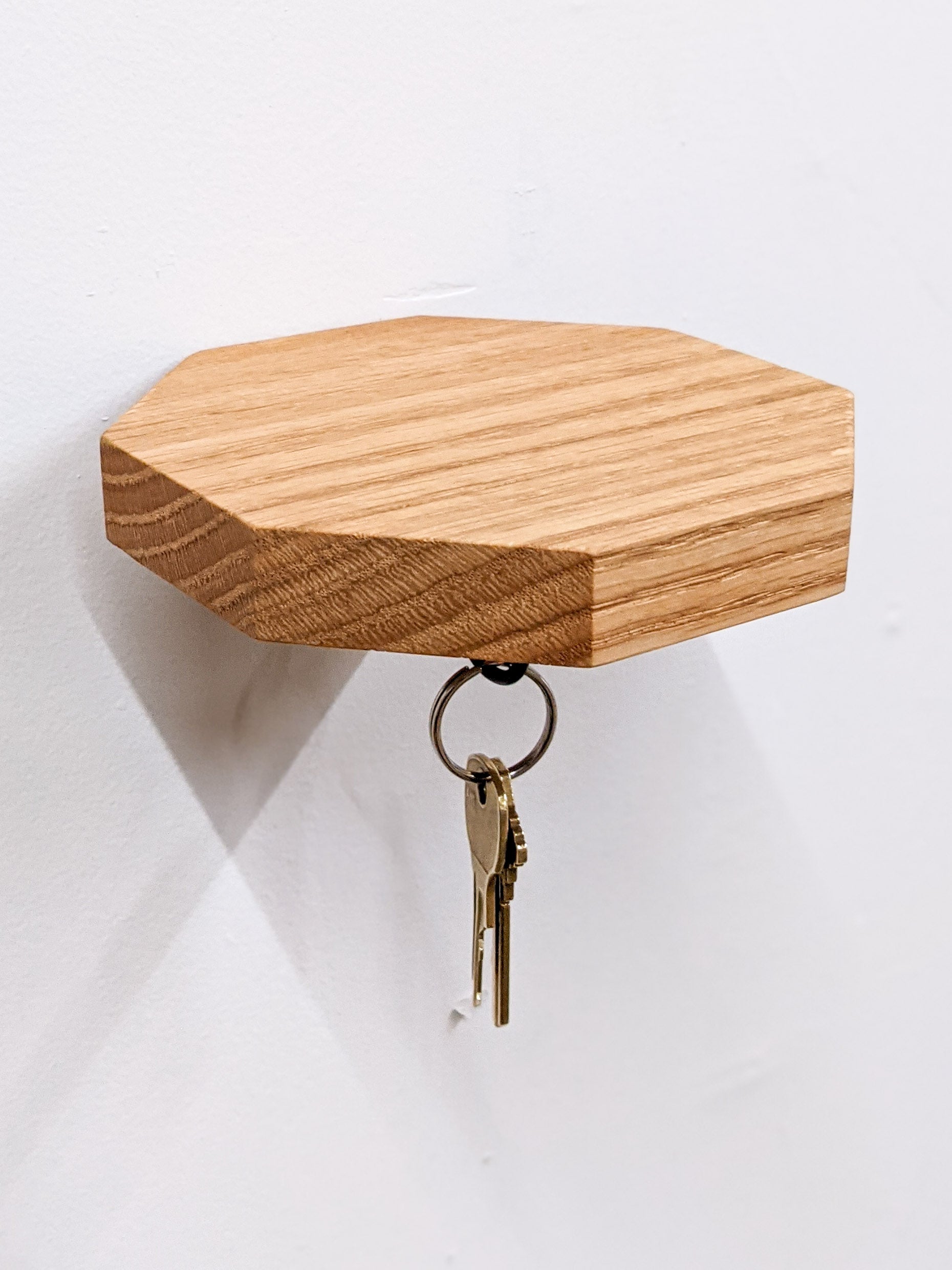 Oaktree Octagon Shelf | Custom-Built Key Hook 3