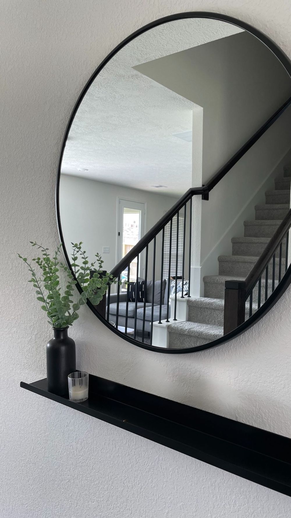 Pico Floating Shelf | Powder Coated Steel, Minimalist Design 3