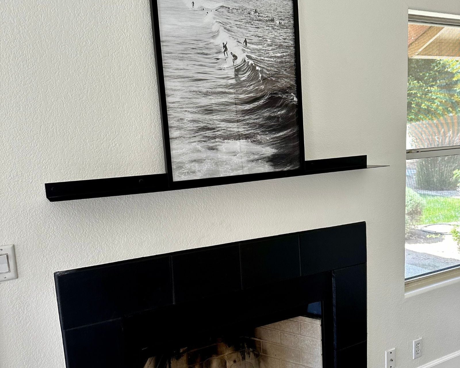 Pinnacle Floating Mantel Shelf | Powder Coated Steel, Versatile Design 1