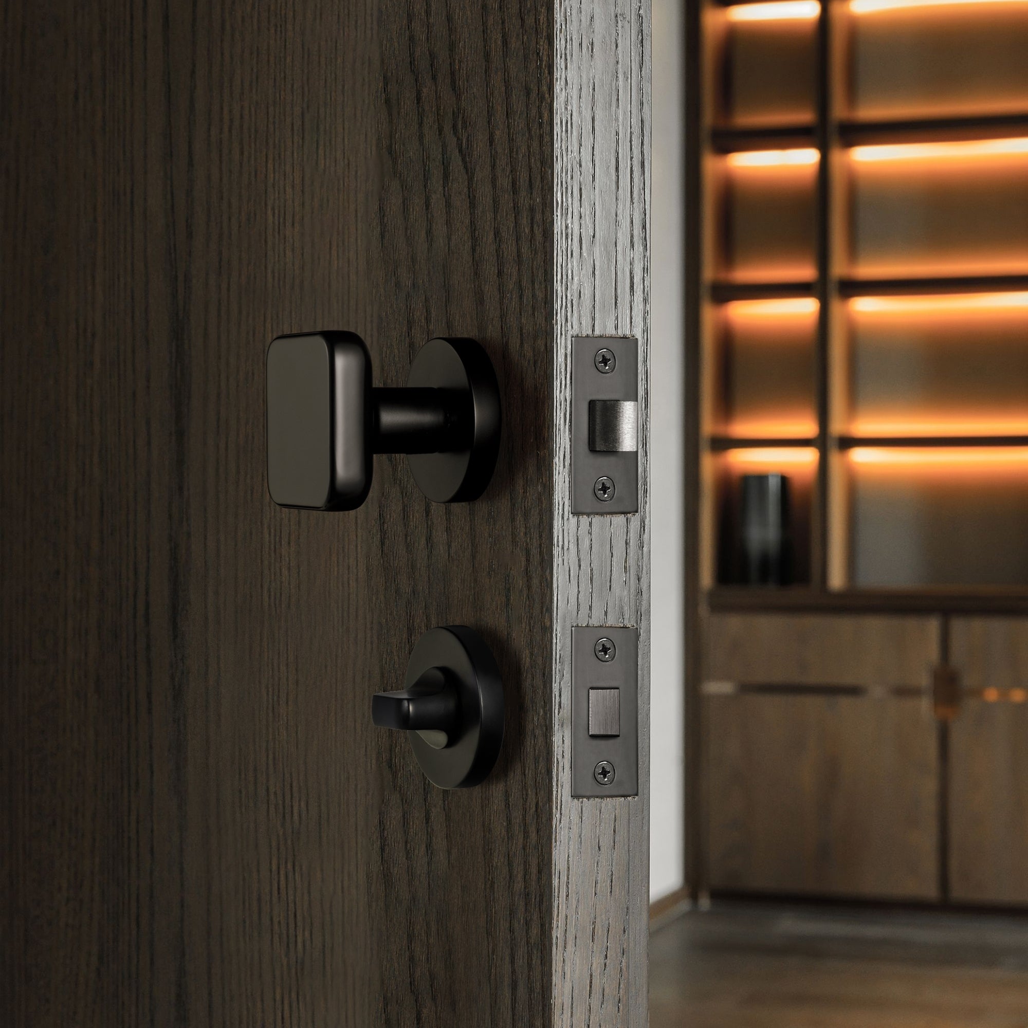 Savoy Matte Black Thumbturn | Stylish Privacy Lock for Internal Doors 0
