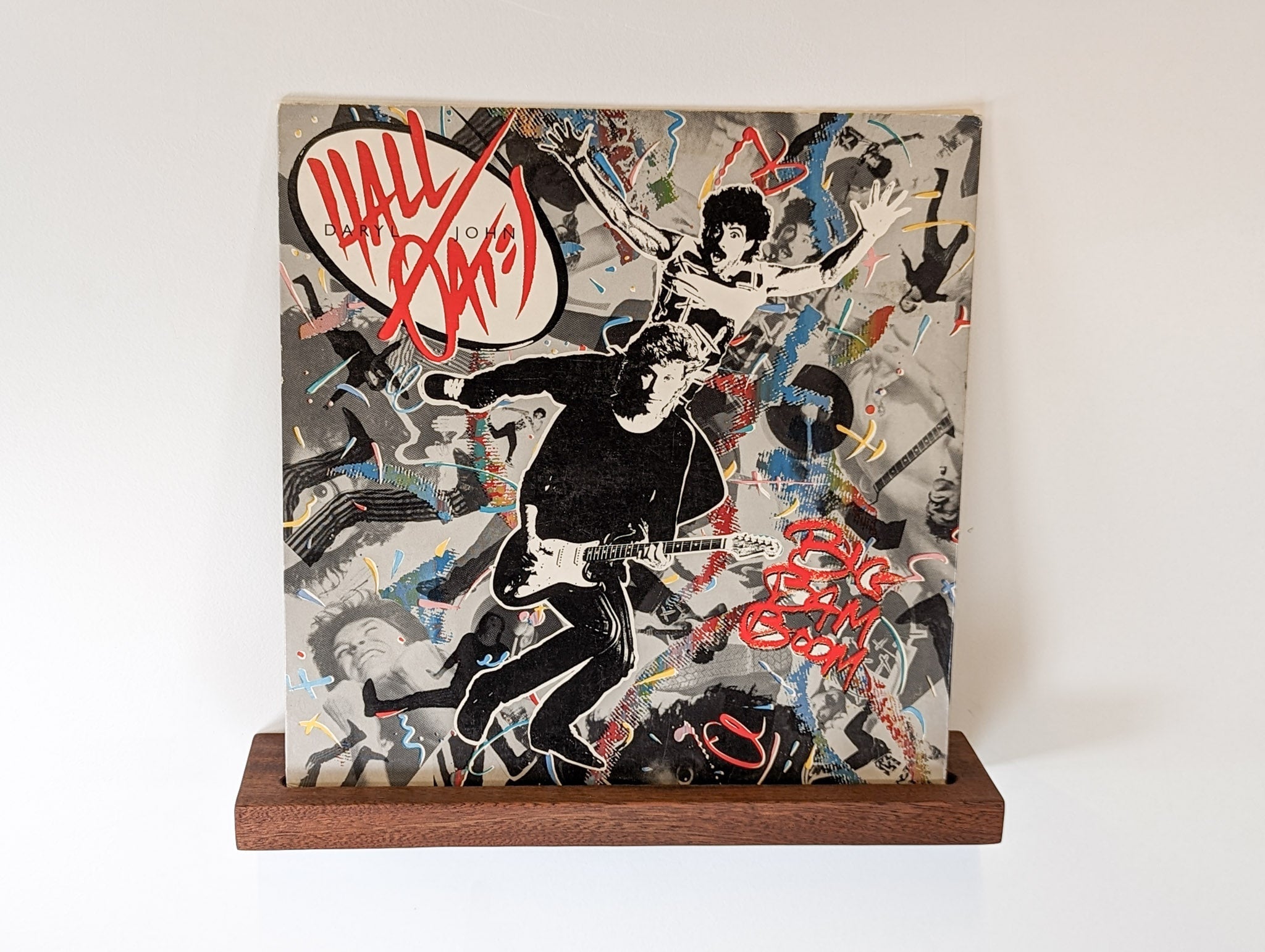 Vivid Vinyl Shelf | Mahogany Wall-Mounted Display 0